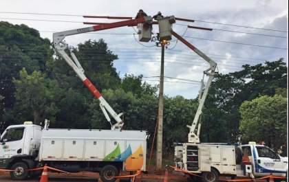Prefeita Fátima notifica Elektro para reassumir iluminação pública