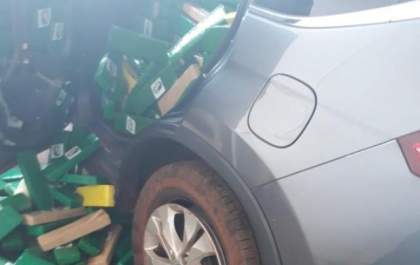 Carro roubado em MG é apreendido com 1,2 t de maconha na MS-164