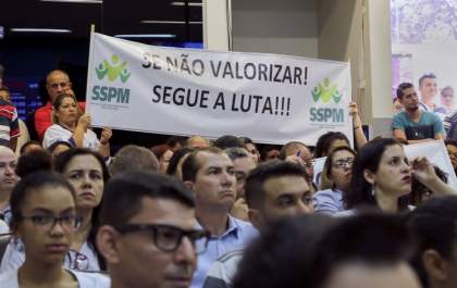 Câmara de vereadores entra na negociação salarial dos servidores municipais