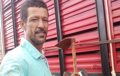 Motorista de Ilha Solteira morre após tombar carreta de boi na rodovia