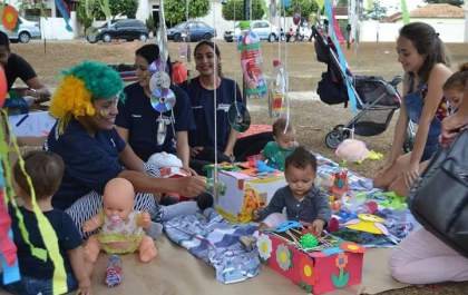 Domingo é marcado com brincadeiras para as crianças na Lagoa Maior