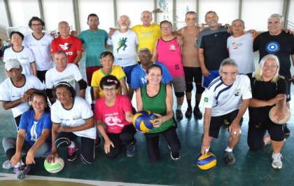 Grupo da melhor idade participa de competição em Araçatuba