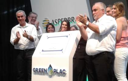 Asperbras inaugura fábrica de MDF em em Água Clara