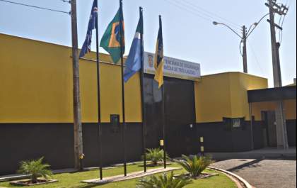 Internos da Penitenciária de Três Lagoas atuarão em confecção e serigrafia
