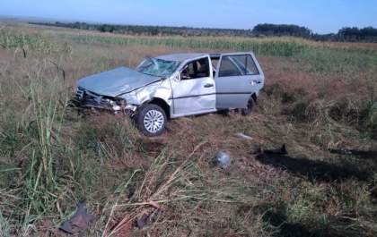 Carro sai da pista e mata homem de 25 anos em rodovia de MS
