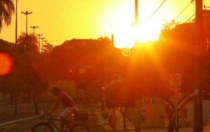 Mesmo com temperatura mínima de 18º C, quarta-feira será quente com umidade baixa