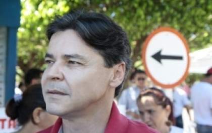 Após chapa única, Paulo Duarte vai dividir prefeitura com liderança do PT