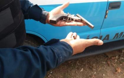 PM ferido, menor morto, caminhonete recuperada e perseguição a bandidos