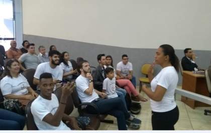 Comunidade surda três-lagoense tem avanço significante