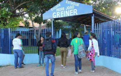 34% dos alunos do ensino médio estão fora da idade ideal