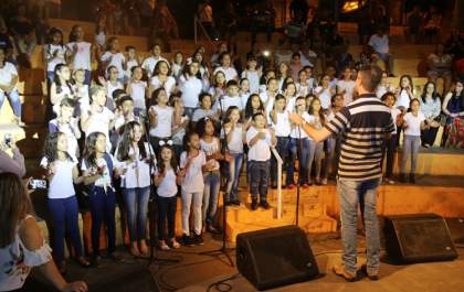 Mostra de música enaltece projeto cultural com crianças de Andradina