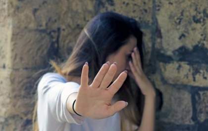 Aprovado projeto que pune importunação e agrava crimes sexuais