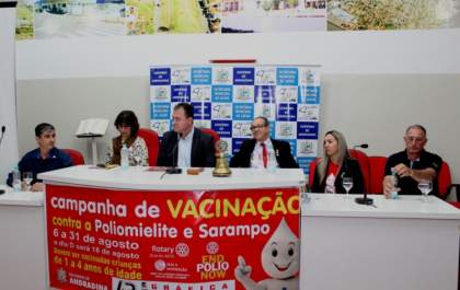 Palestras alertam da importância de proteger crianças contra Polio em Andradina