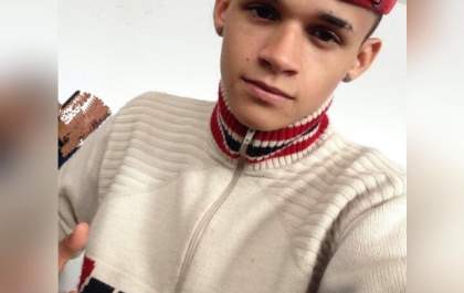 Mãe descobre assassinato ao ligar no celular do filho