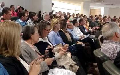 Governo de Andradina participa de seminário sobre turismo