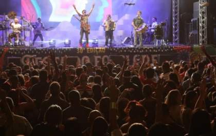 População prestigiou e aplaudiu a 30ª Festa do Folclore de Três Lagoas