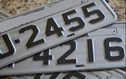 Detran.SP alerta: última semana para licenciar veículos com placas terminadas em 5 e 6