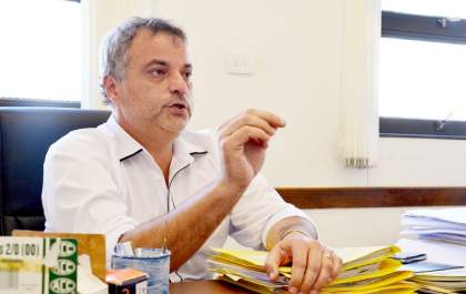 Empresa contratada está legalizada