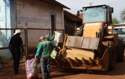 Somando quase 790 caminhões de lixo recolhidos, “Meu Bairro Limpo” segue para a décima etapa