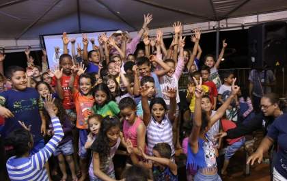 Guerreiro anuncia construção de escola e CEI nos Condomínios Novo Oeste e Orestinho