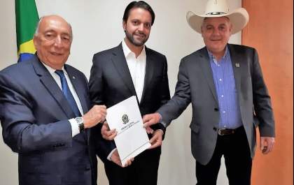 Em reunião com Ministro e Senador, Guerreiro discute projetos de quase R$ 80 milhões