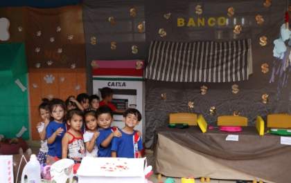 Alunos de 2 a 5 anos do CEI “Professora Clarinda Dias Conceição” participam de projeto sobre Educação Financeira