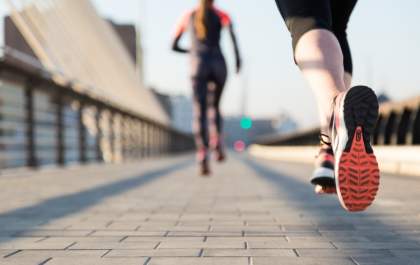 Caminhar só para emagrecer? Não segundo o ponto de vista cardiovascular e ortopédico
