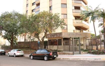 Polícia Federal sai às ruas e cumpre mandado na casa de Reinaldo