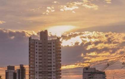 Amanhece chovendo em várias regiões de MS e Inmet alerta para tempestade
