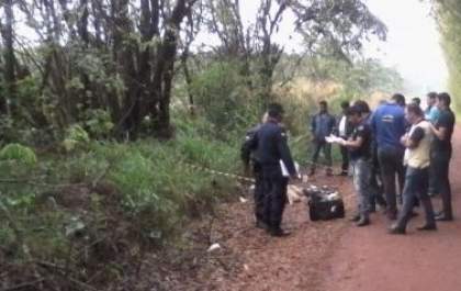 Corpo de paraguaio é encontrado com marcas de tiros em estrada vicinal