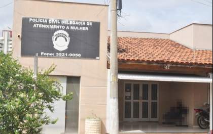 Trio é preso por exploração sexual de adolescente em Três Lagoas