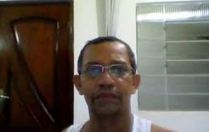 Autor de assassinato de professor se entrega à Polícia Civil