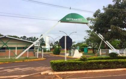 Detran começa a parcelar dívidas no cartão a partir de segunda-feira