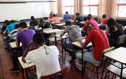 Inscrições para concurso público de coveiro e motorista começam nesta quinta em Andradina