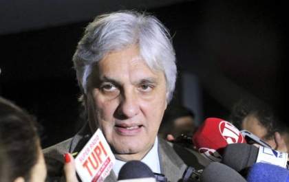 Candidatura de Delcídio só será julgada pelo TRE-MS após as eleições