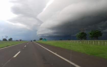 Inmet alerta para tempestade com granizo em todo Estado