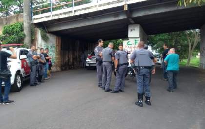 Idoso é assassinado com facada no pescoço, casal foi preso