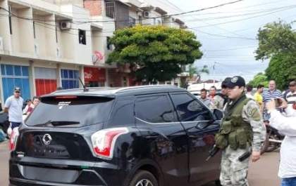 Empresária é executada com nove tiros após sair de feira livre