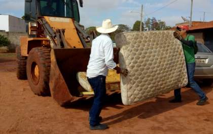 “Meu Bairro Limpo” realiza última etapa nos Distritos de Arapuá e Garcias