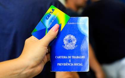 Caixa inicia pagamento do abono salarial 2019/2020 para trabalhadores nascidos em janeiro em fevereiro