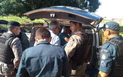 EXCLUSIVO: Troca de tiros. Um bandido morto e três presos no bairro Quinta da Lagoa