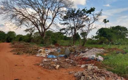 Meio Ambiente intensifica fiscalizações e aplicará multas com maior rigor em casos de despejo irregular de lixo e entulho
