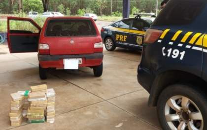 PRF prende casal com cocaína avaliada em quase R$1 milhão em Três Lagoas