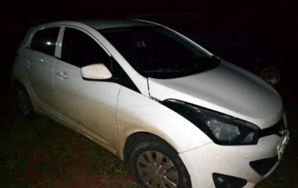 Após perseguição em Três Lagoas, casal é preso com tabletes de cocaína