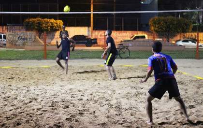 Fase final do Torneio de Futevôlei do Governo de Andradina começa nesta quarta