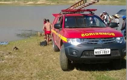 Rapaz vai pescar com primo e tio e acaba morrendo afogado em lagoa