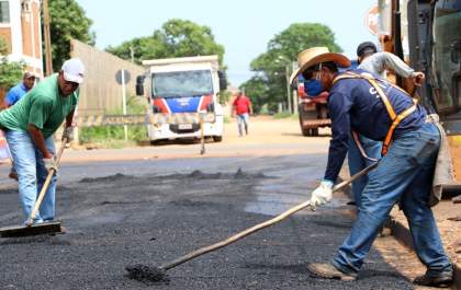 Rua do Bairro Guanabara recebe reperfilamento