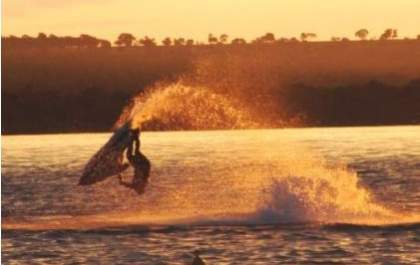 Balneário Municipal “Miguel Jorge Tabox” recebe encontro de Jet Skis