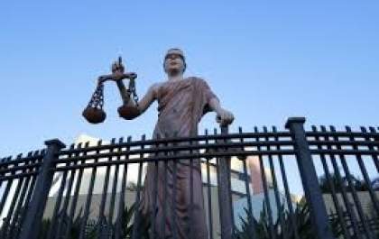 Homem que tentou matar esposa por causa de short curto é condenado a 10 anos de prisão