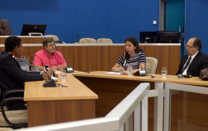 Até outubro, taxa de iluminação pública rendeu R$ 4,4 milhões aos cofres da prefeitura de Três Lagoas